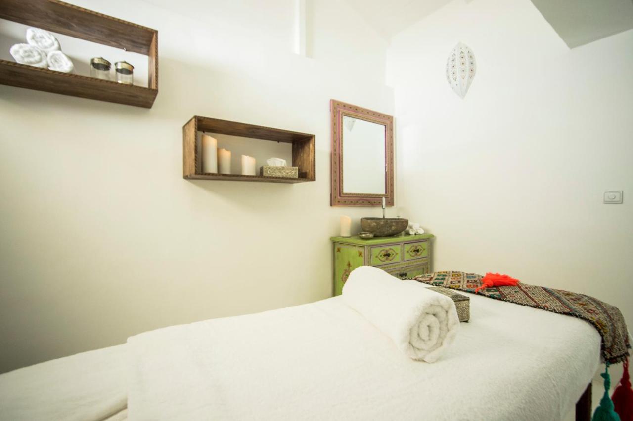 Pk25 Dakhla Hotell Exteriör bild